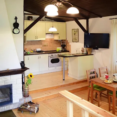 Casa de Férias Lakeside With Private Garden