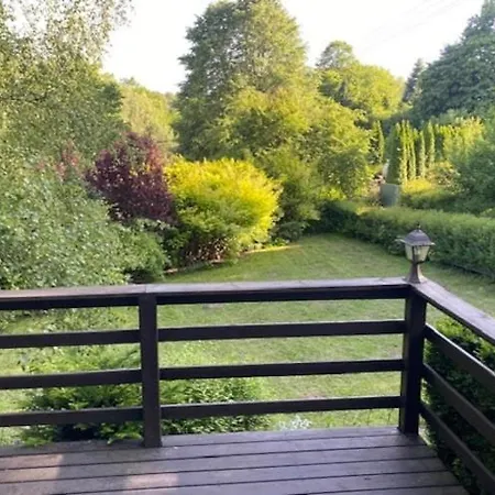 Lakeside With Private Garden Дом отдыха