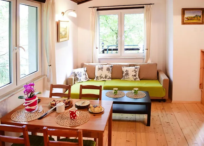 Lakeside With Private Garden