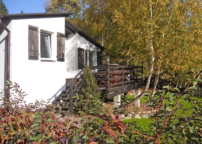 Casa de Férias Lakeside With Private Garden Koleczkowo